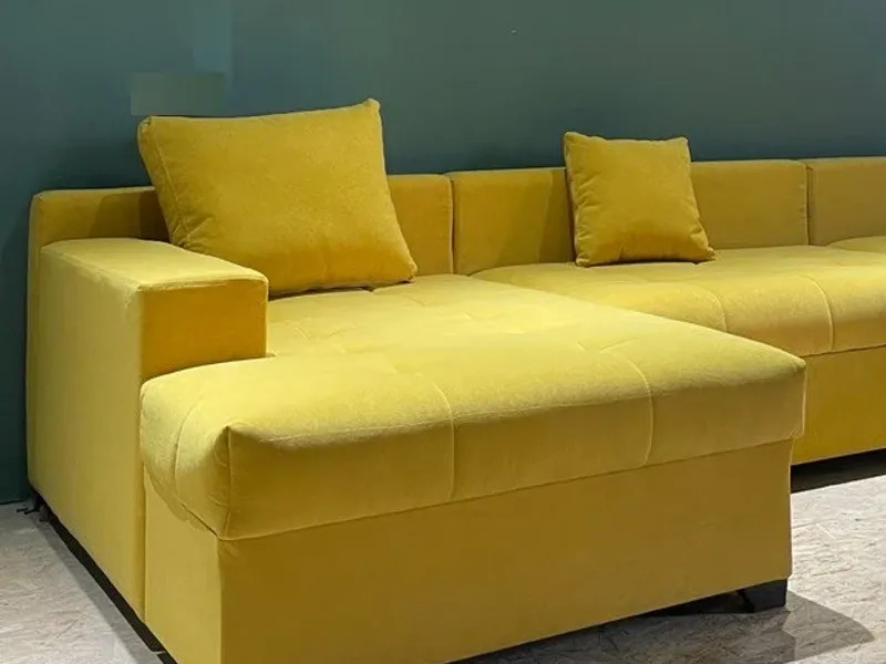 Sariq Divan